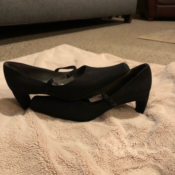 Stephane Kelian Black Women's Mary Jane Shoes with small heel lovely ! - Picture 3 of 11